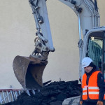 Erschließung mit den Versorgungsleitungen erfolgt